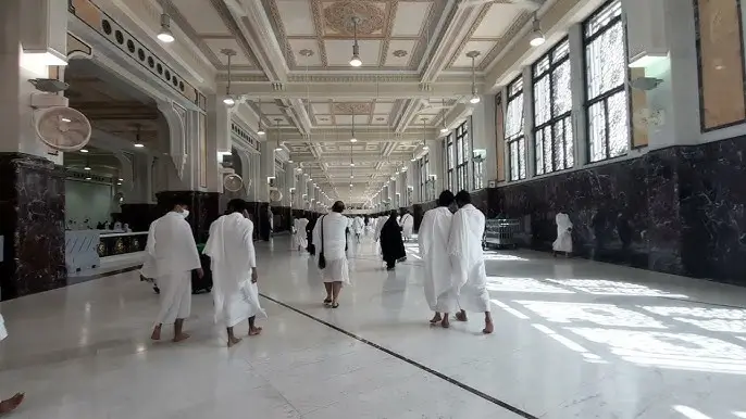 السعي بين الصفا والمروة للمعتمر